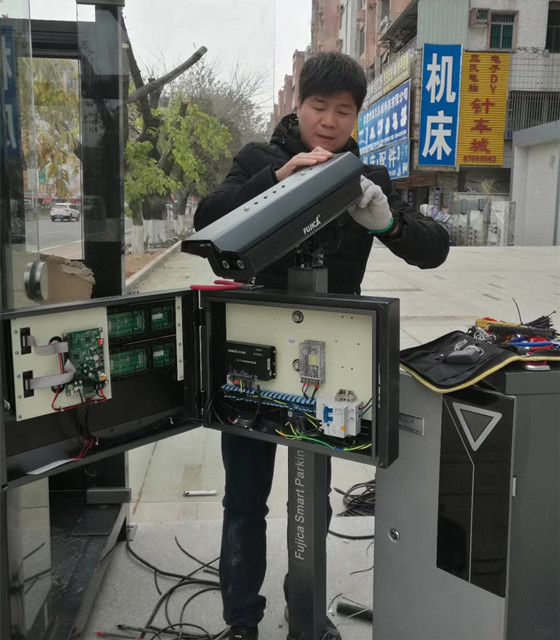 東莞市精誠數控科技有限公司安防監(jiān)控工程